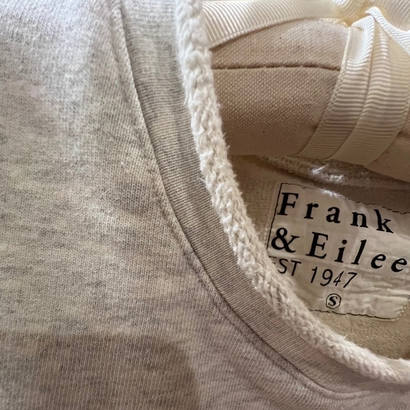 Frank & Eileen Anna Capelet, Triple Fleece, Size Small, NWOT - Picture 4 of 6